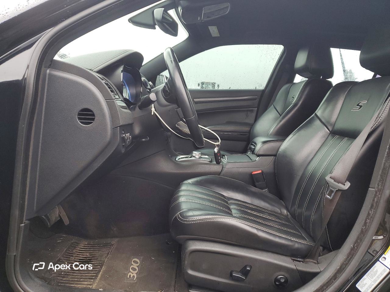 Chrysler 300 2016