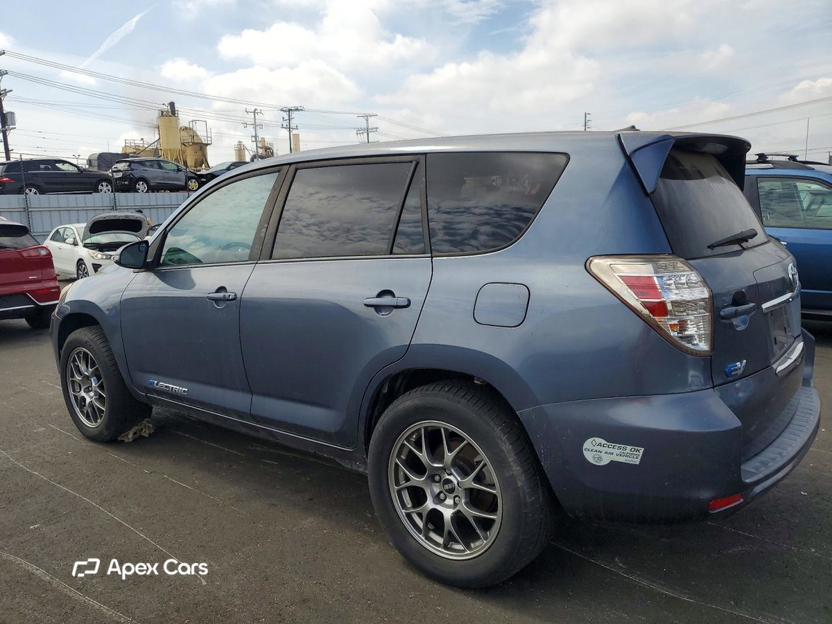 Toyota RAV 4 2013