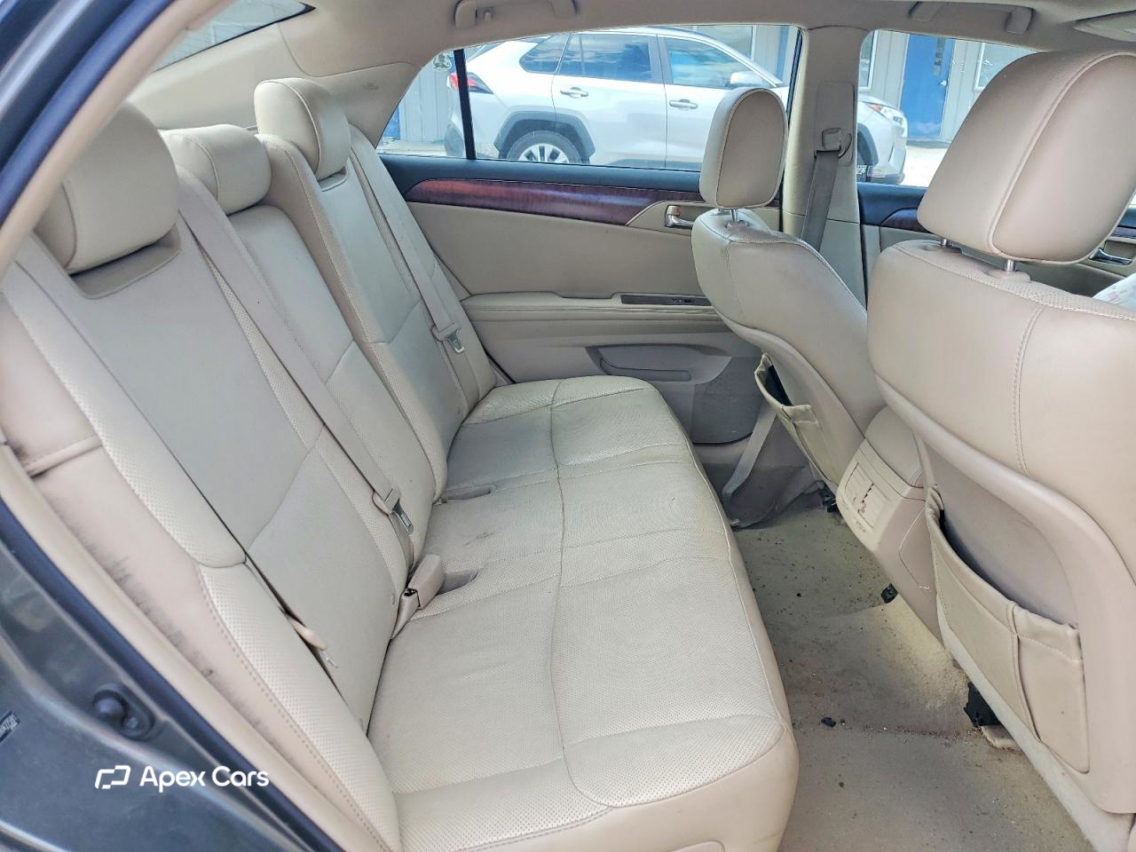 Toyota Avalon 2011