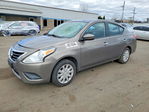 Nissan Versa 2015