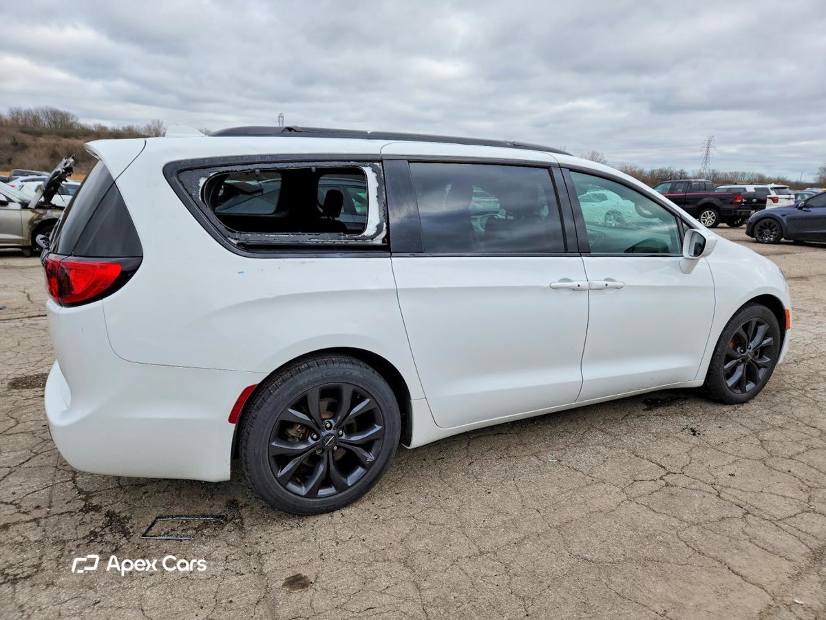 Chrysler Pacifica 2018