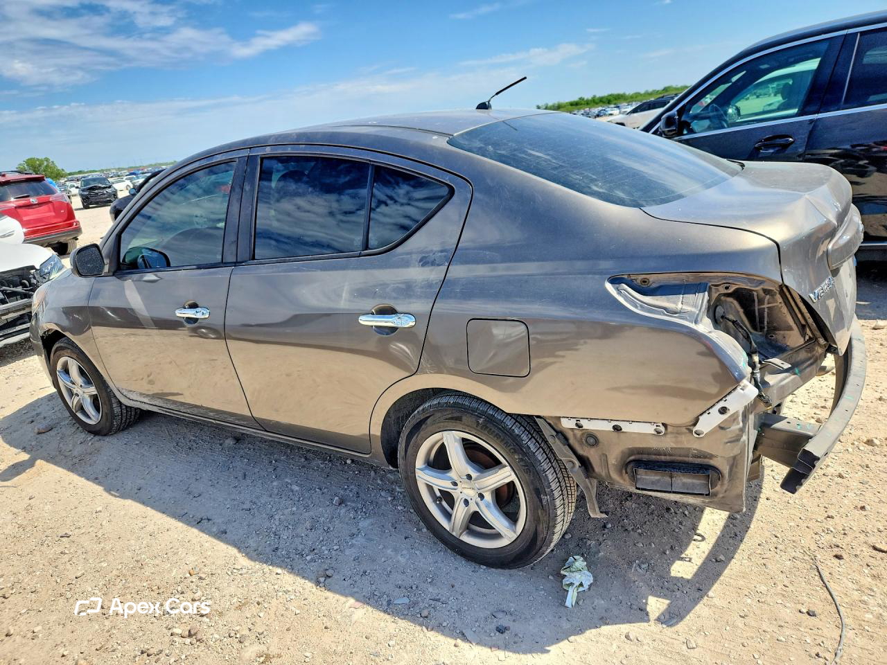 Nissan Versa 2012