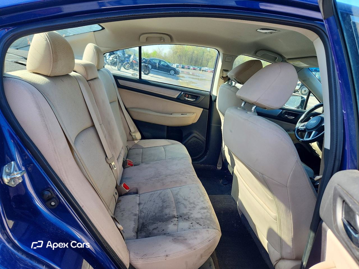 Subaru Legacy 2015