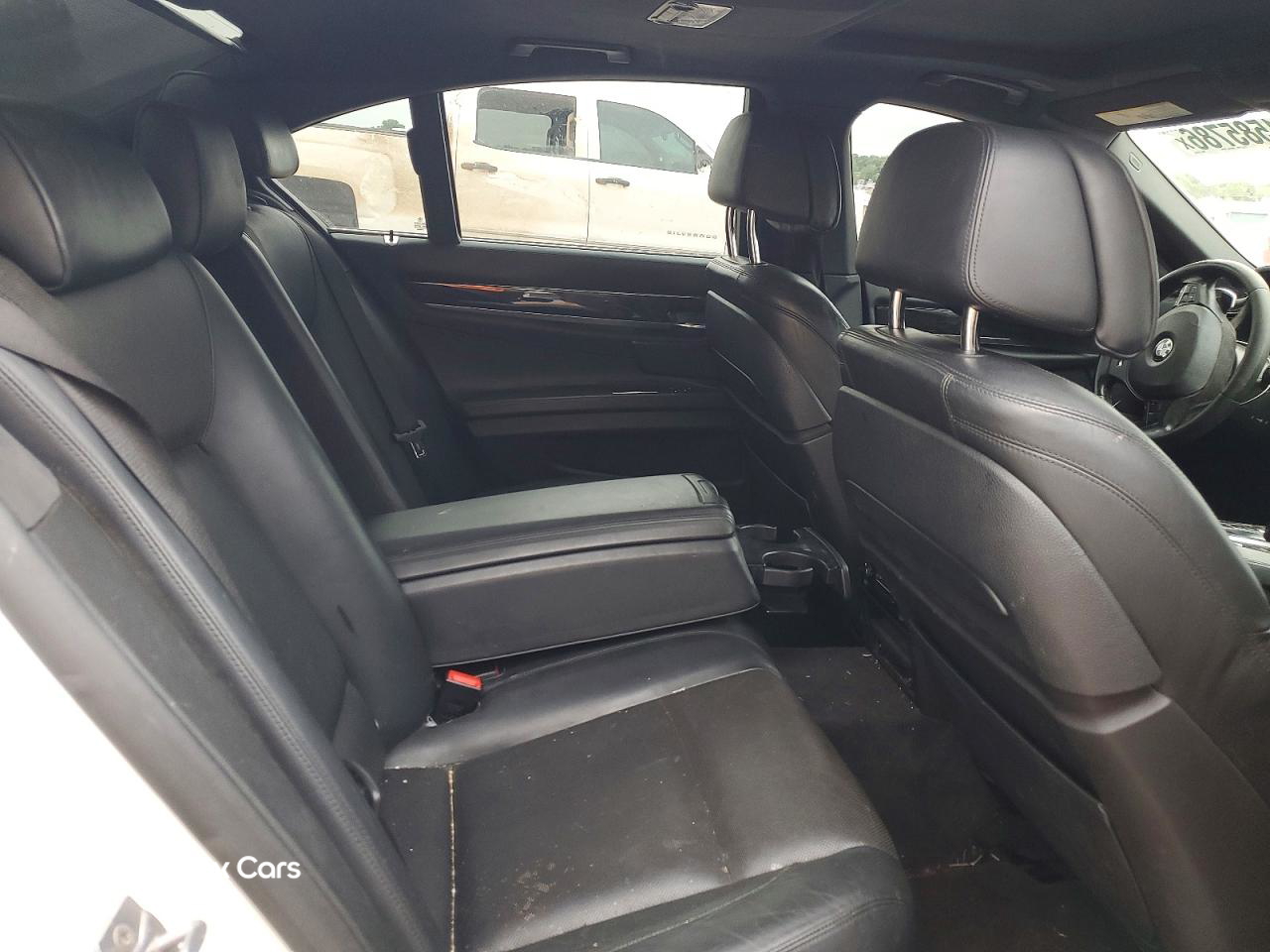 BMW Series 7 2015
