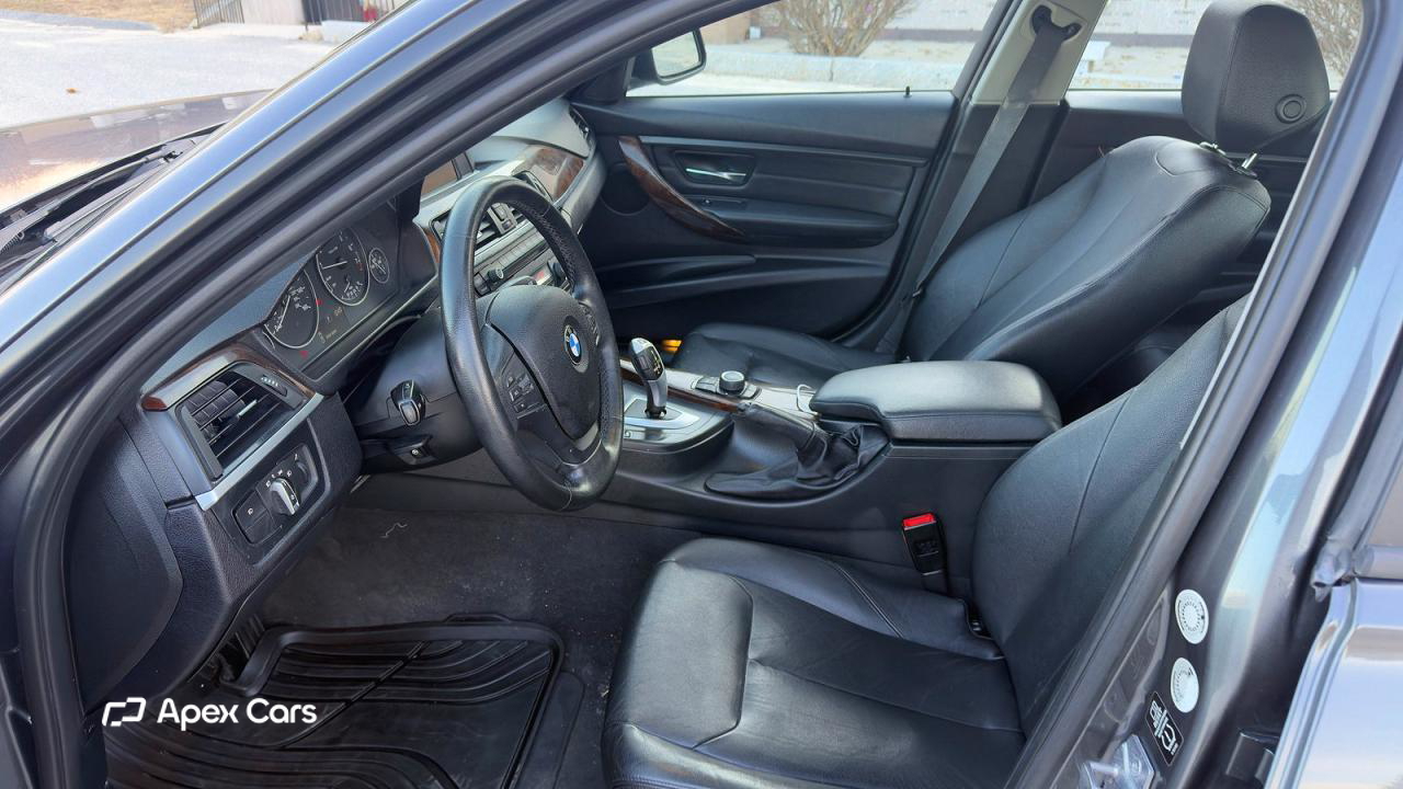 BMW Series 3 2013