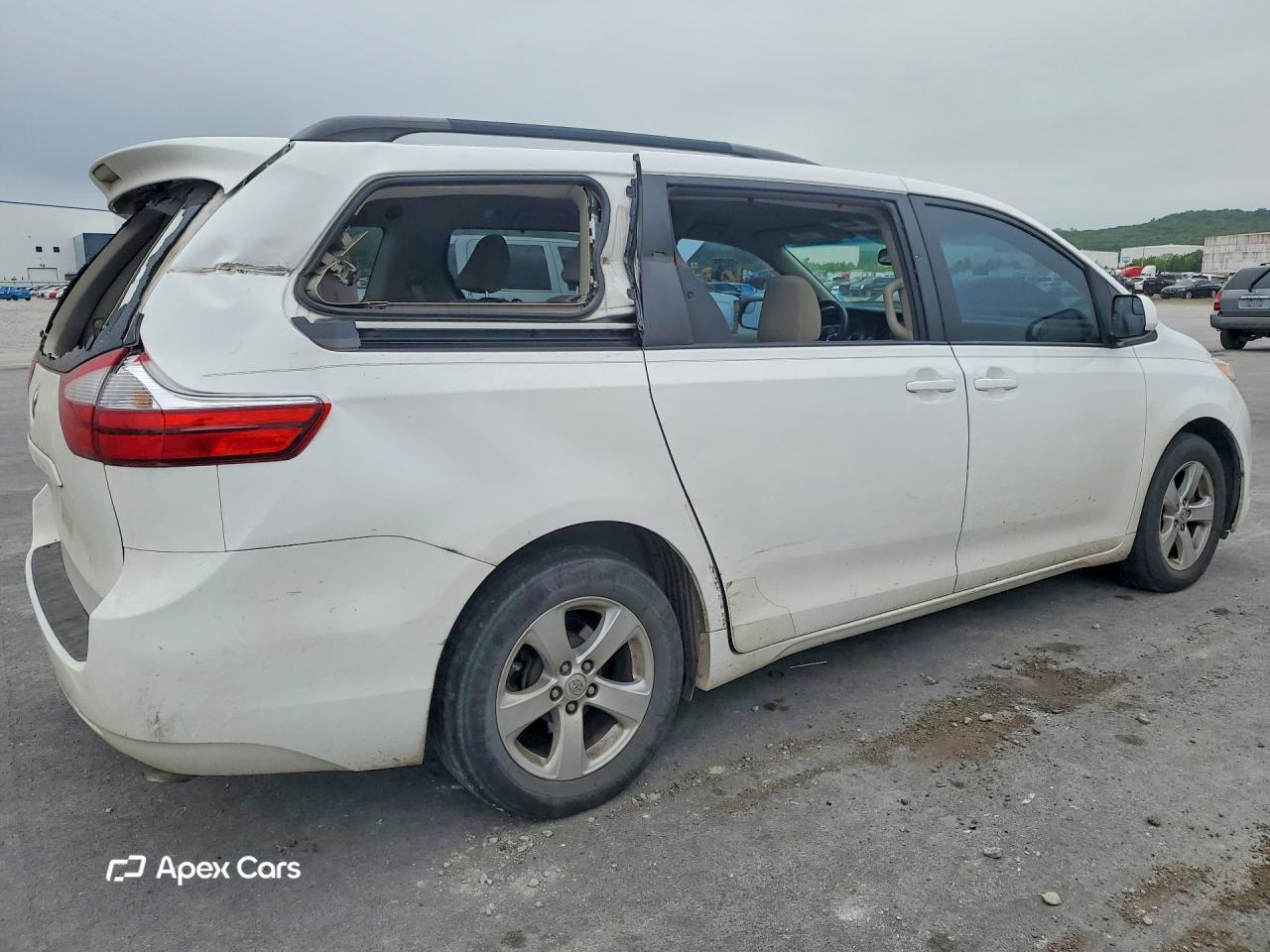 Toyota Sienna 2015