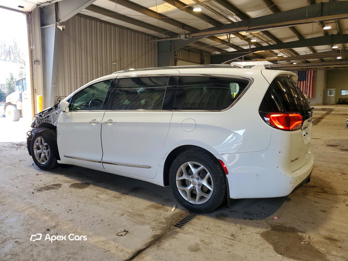 Chrysler Pacifica 2018