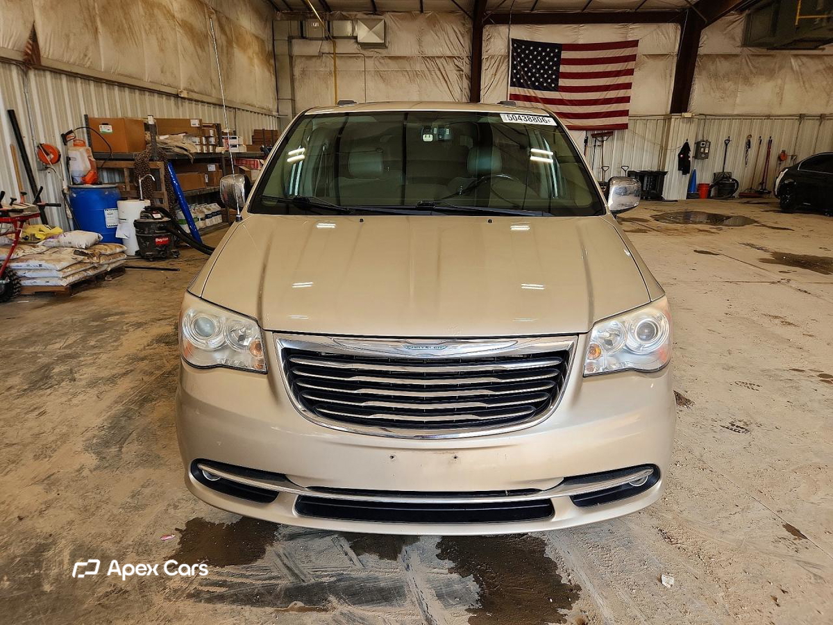 Chrysler Voyager 2013