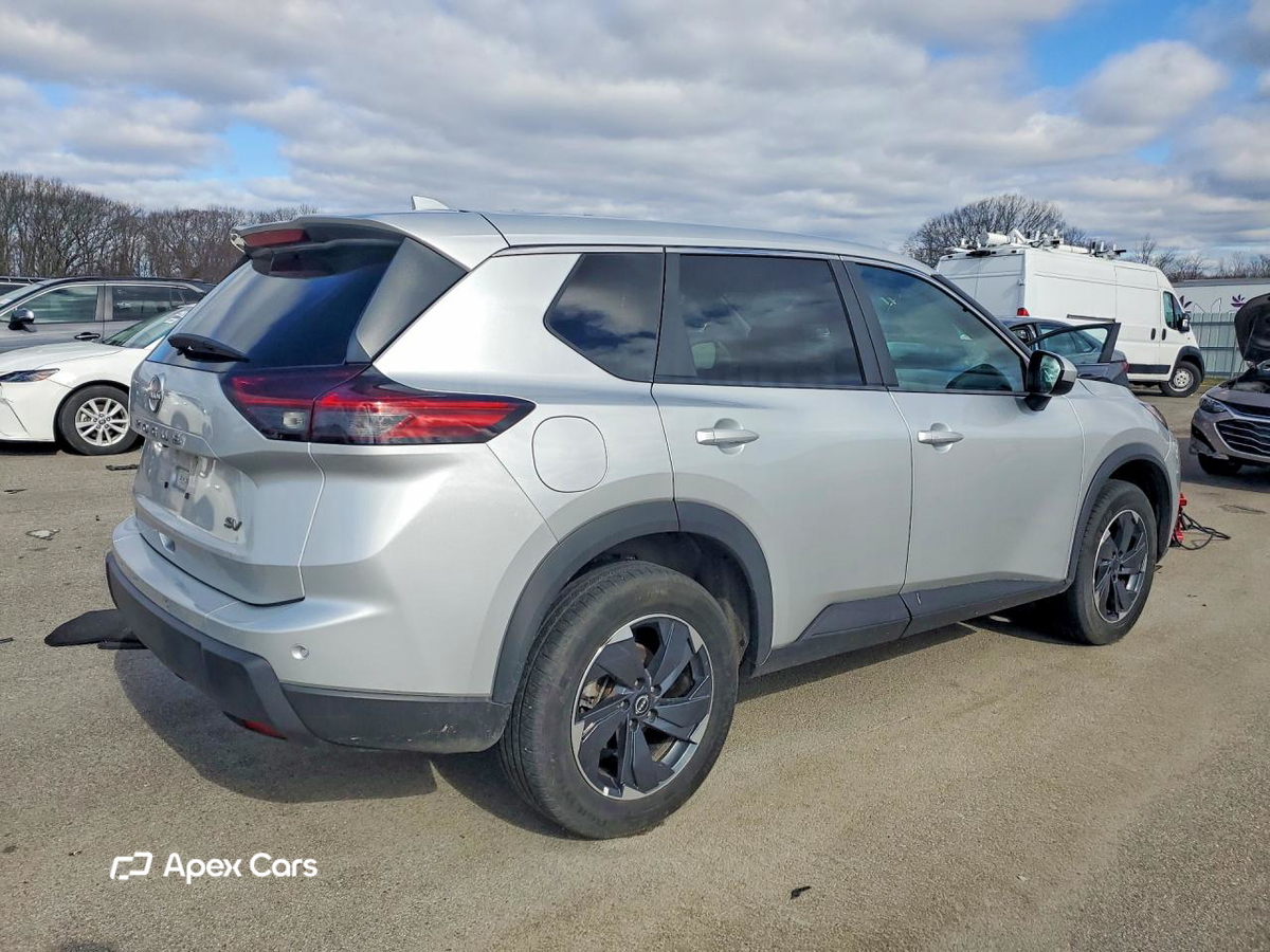 Nissan Rogue 2024