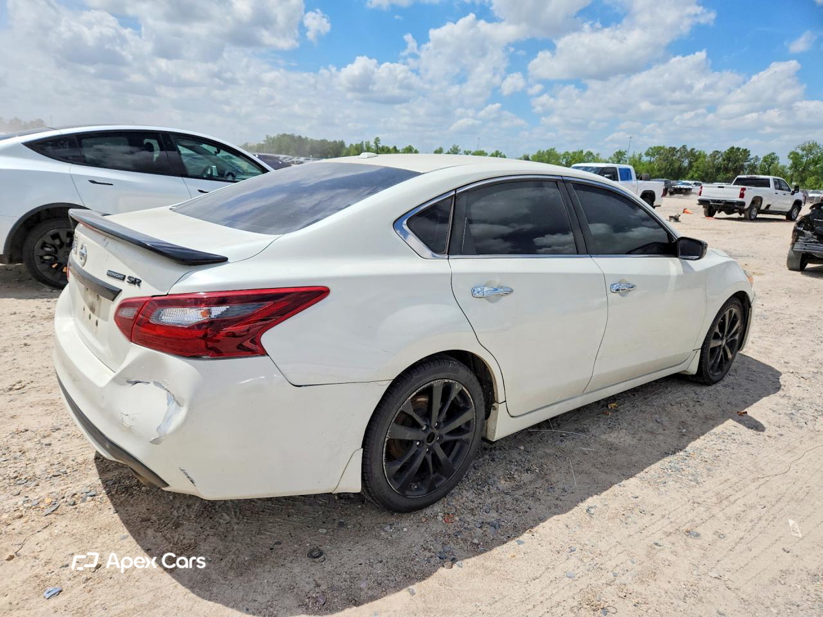 Nissan Altima 2018