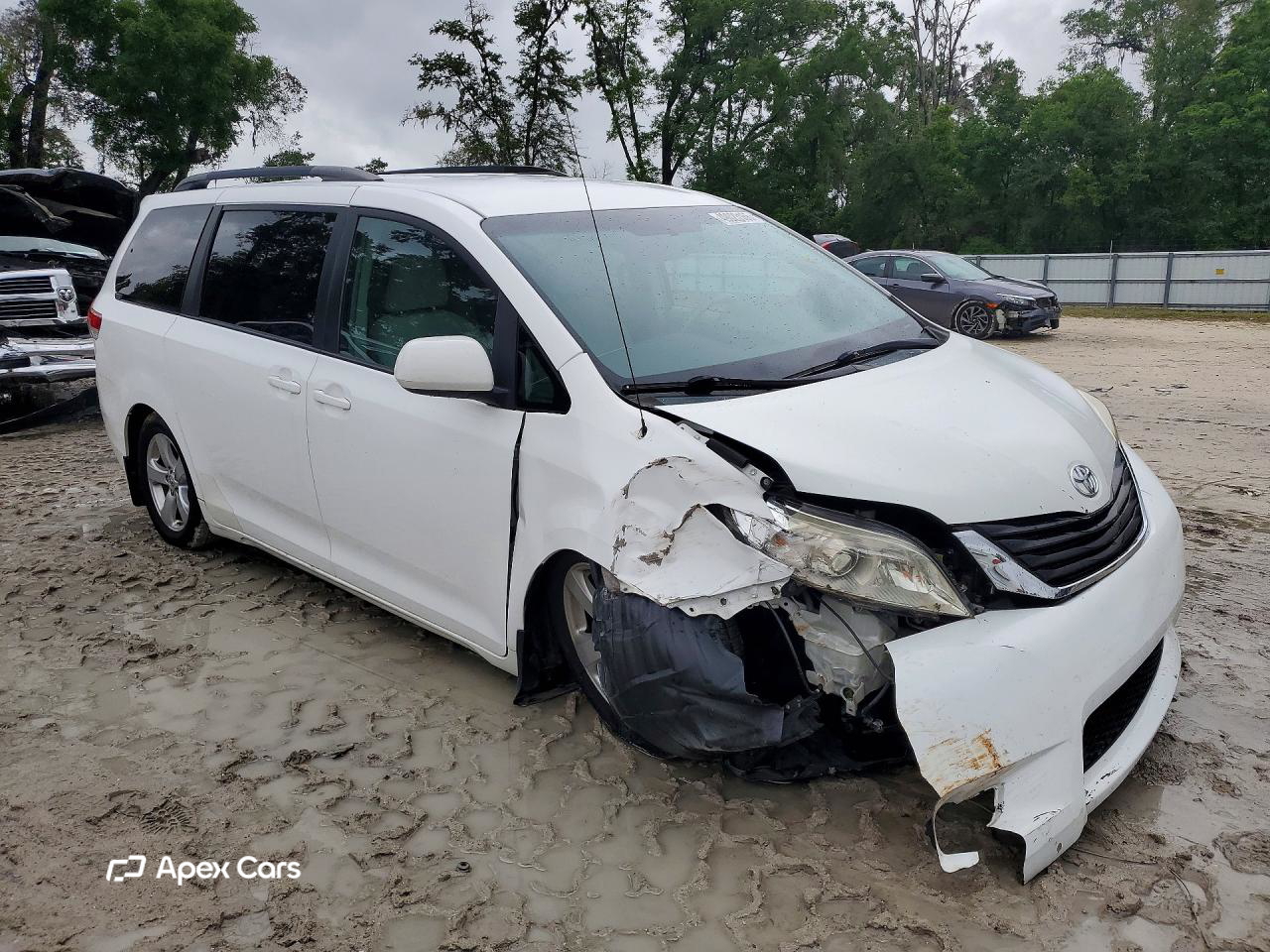 Toyota Sienna 2012