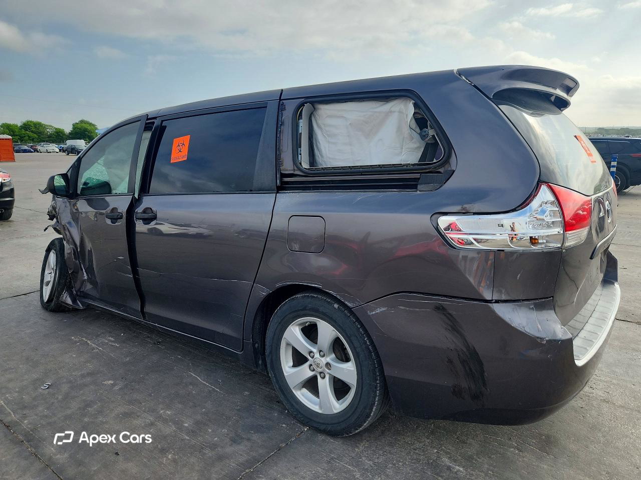 Toyota Sienna 2011