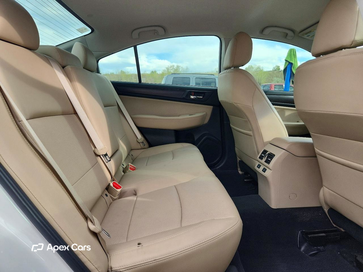 Subaru Legacy 2016