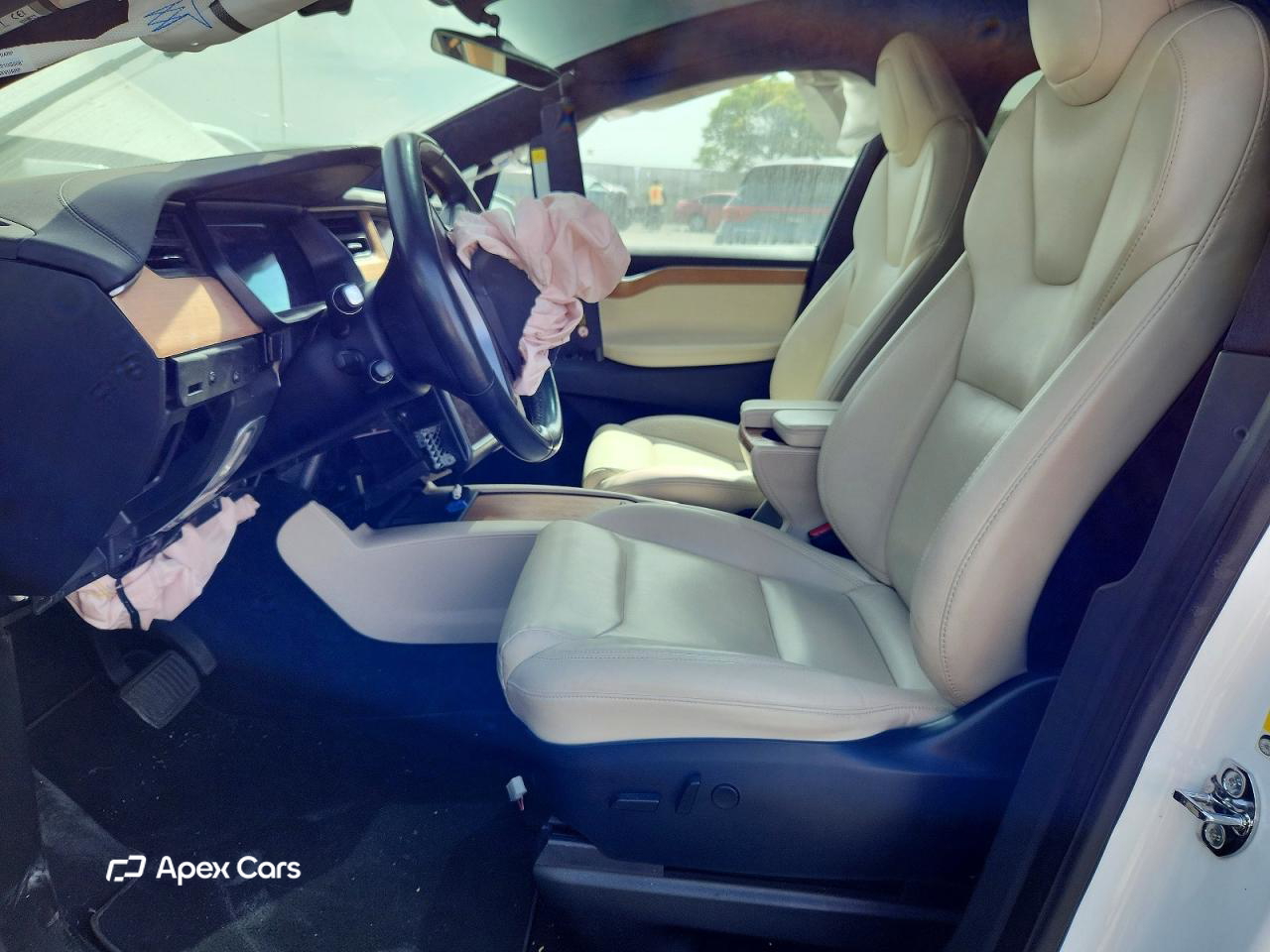 Tesla Model X 2020