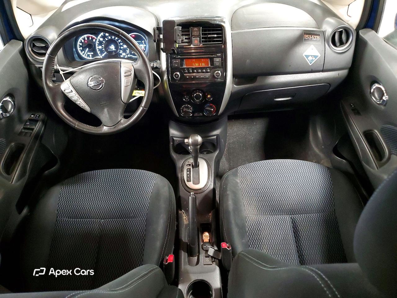 Nissan Versa 2015