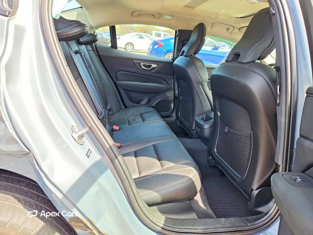 Volvo S60 2024