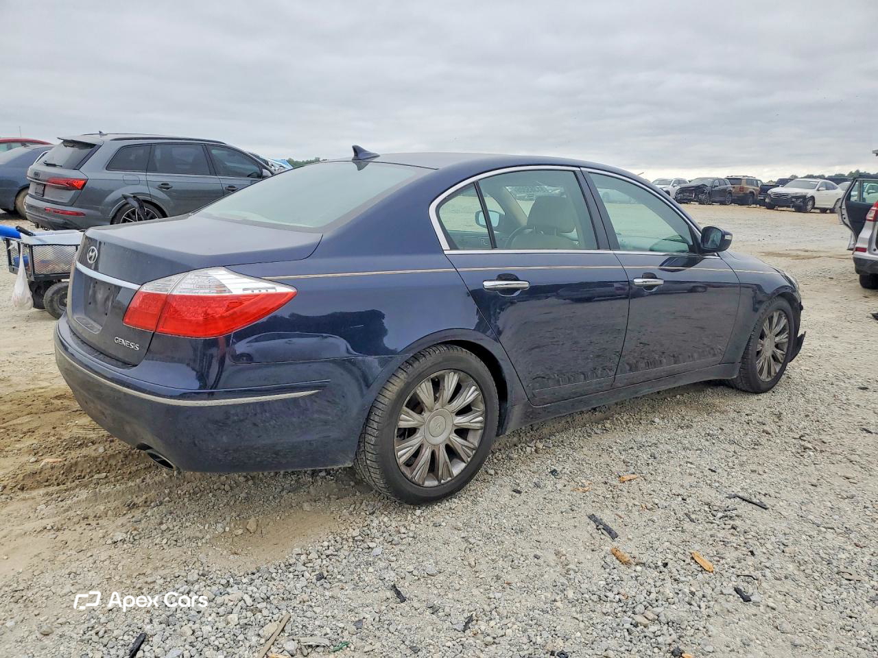 Hyundai Genesis 2011