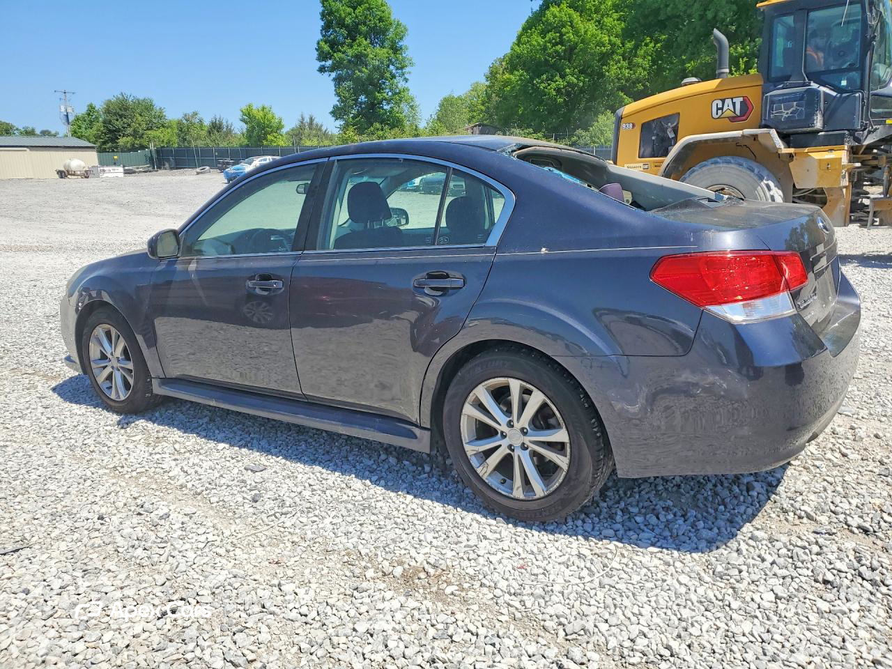 Subaru Legacy 2013