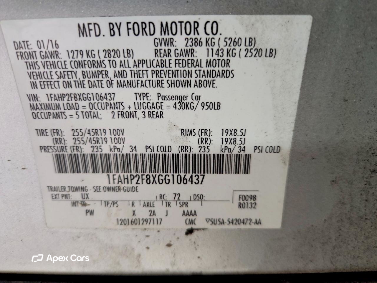 Ford Taurus 2016
