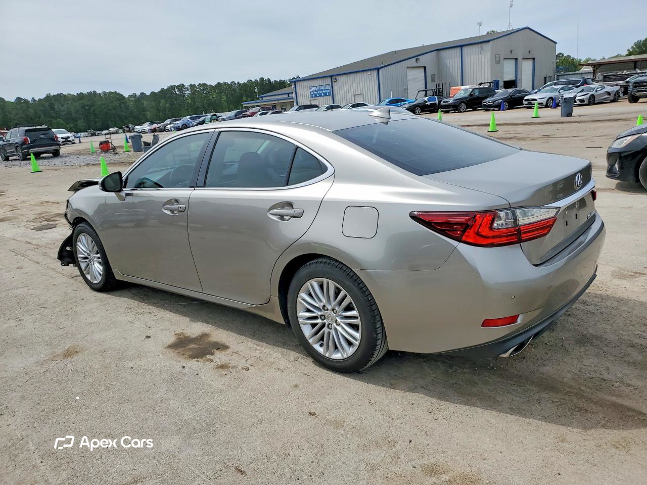 Lexus ES 2016