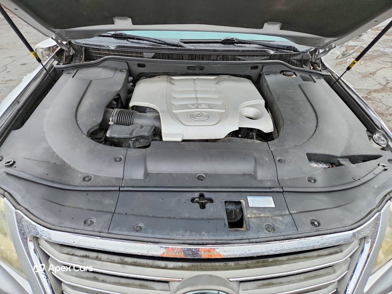 Lexus LX 2013