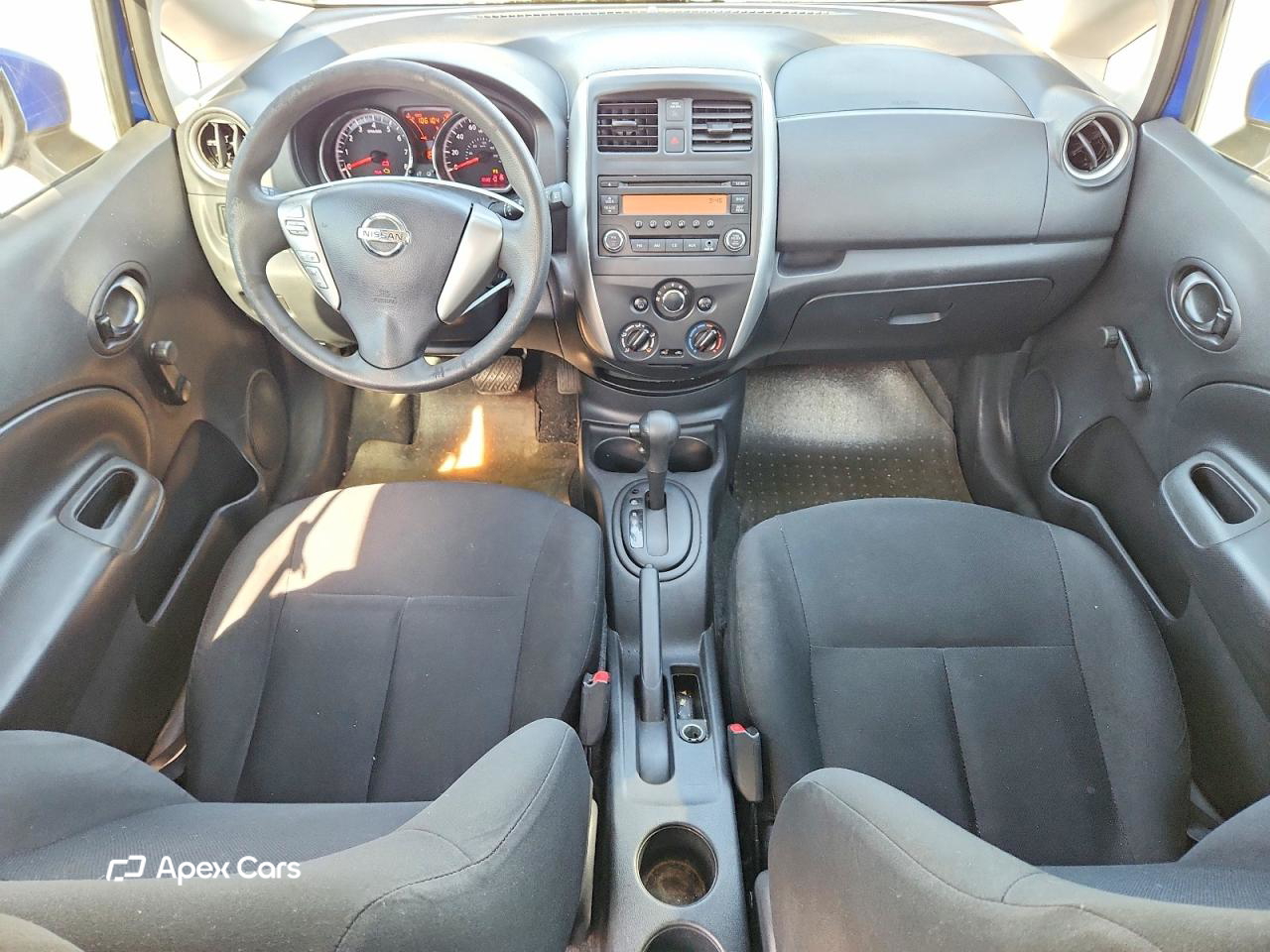 Nissan Versa 2015