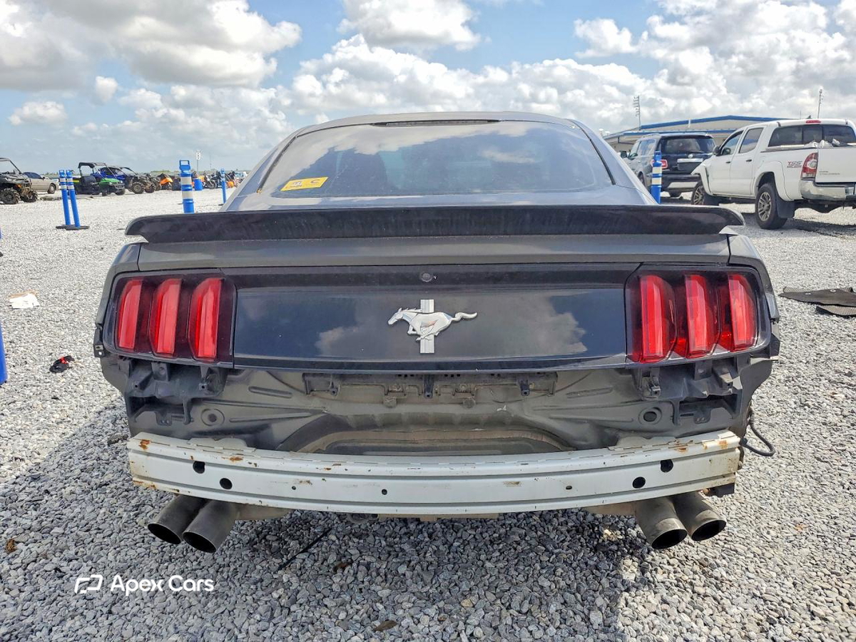 Ford Mustang 2015