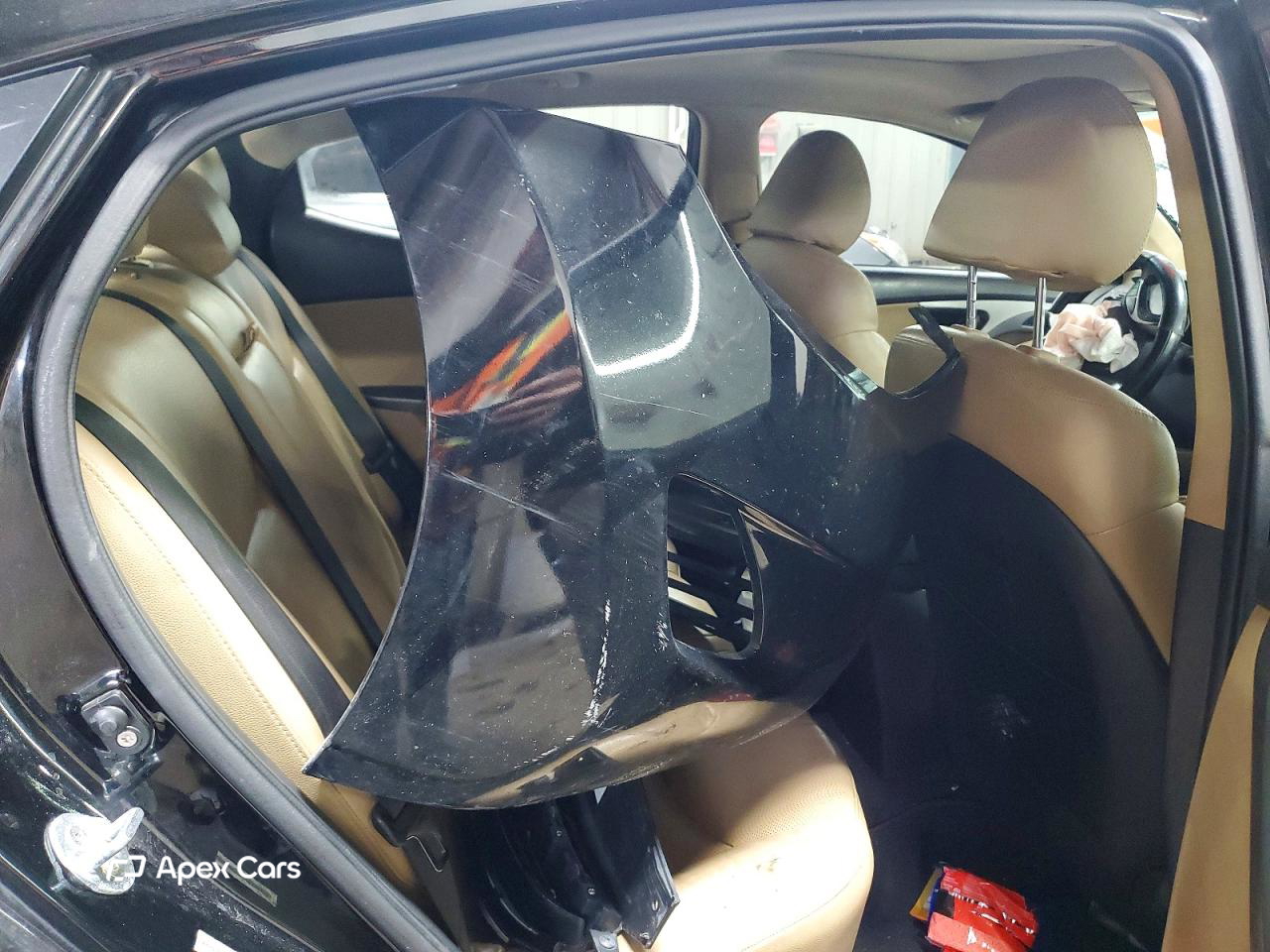 Hyundai Elantra 2012