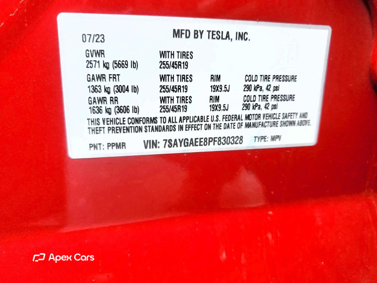 Tesla Model Y 2023