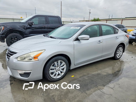 Nissan Altima 2015 - Zdjęcie 1 z 12