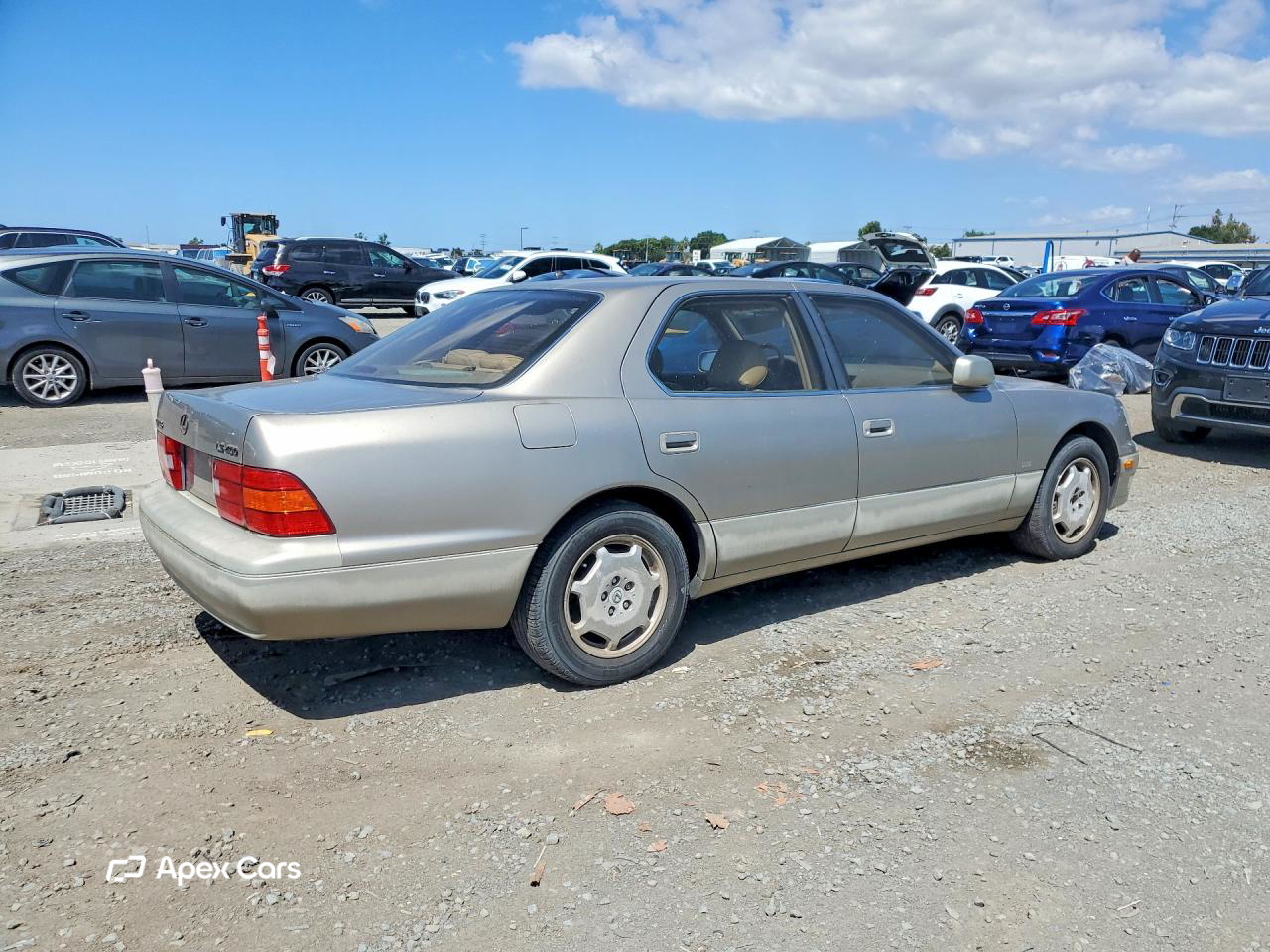 Lexus LS 2000