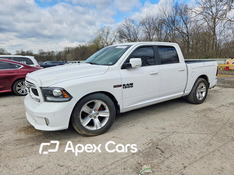 RAM 1500 2018 - Zdjęcie 1 z 12
