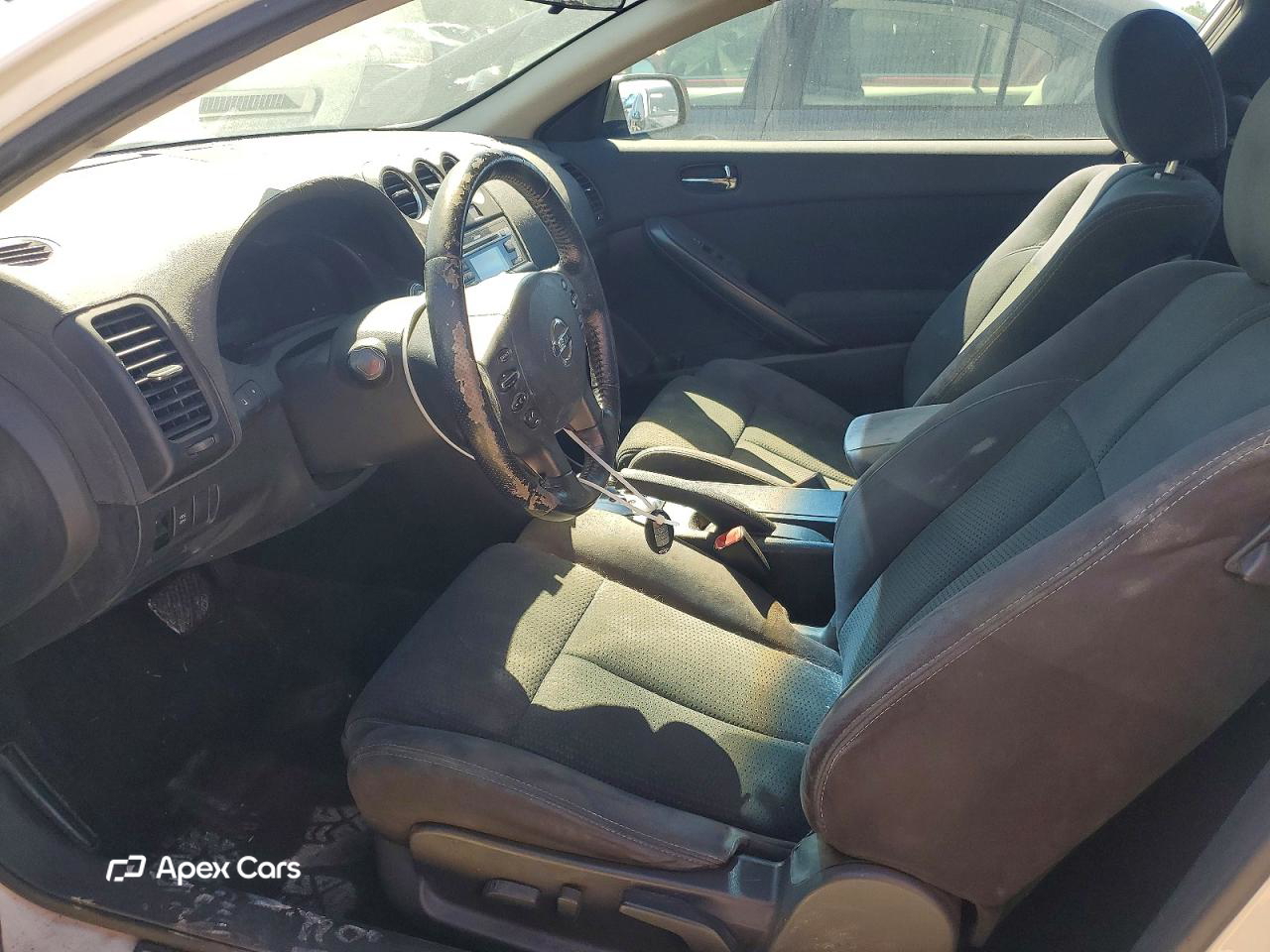 Nissan Altima 2010
