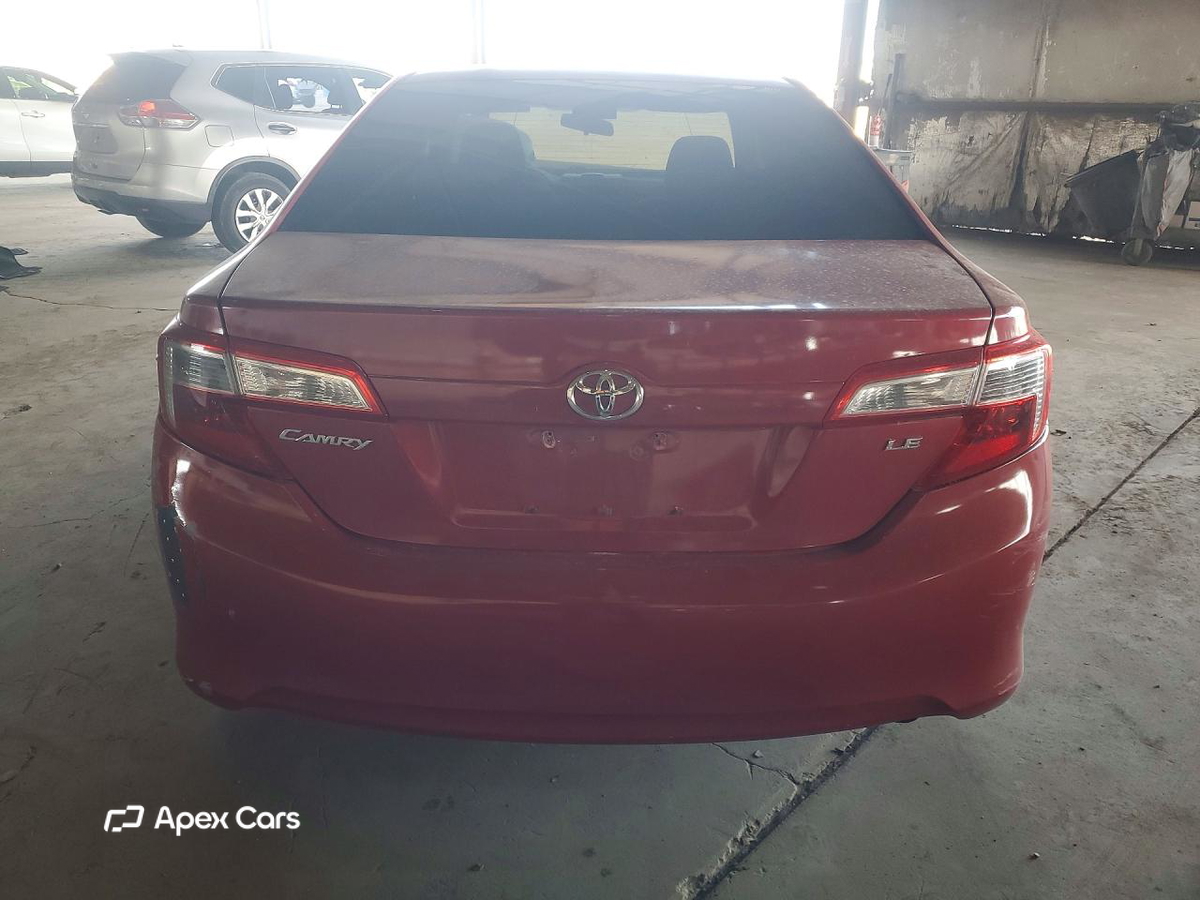 Toyota Camry 2012