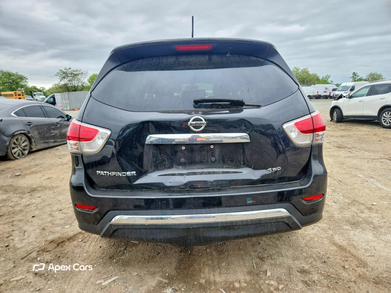 Nissan Pathfinder 2015