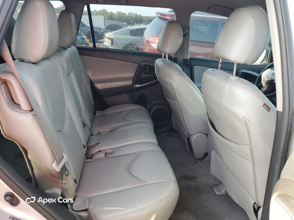 Toyota RAV 4 2012