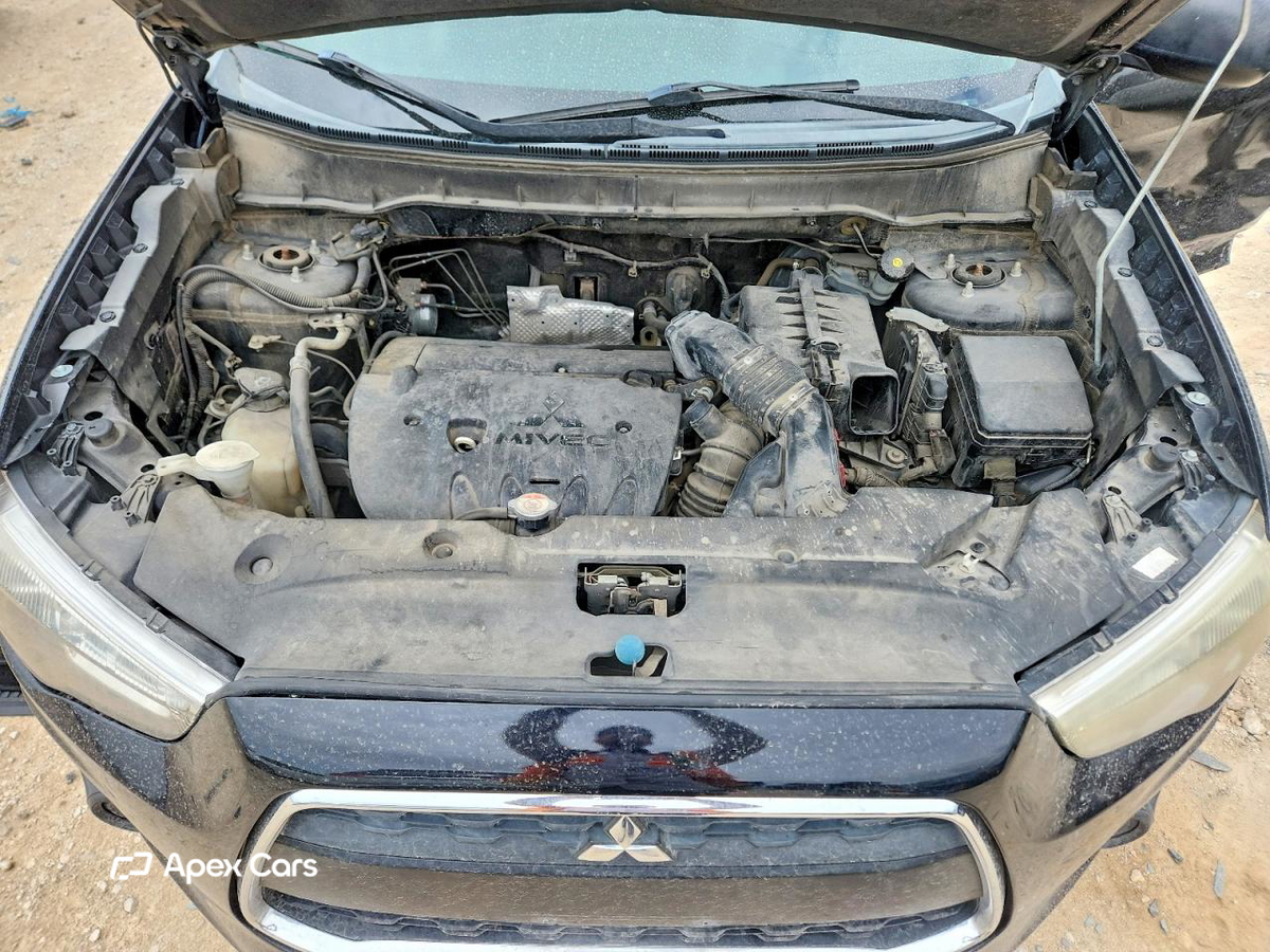 Mitsubishi Outlander 2014