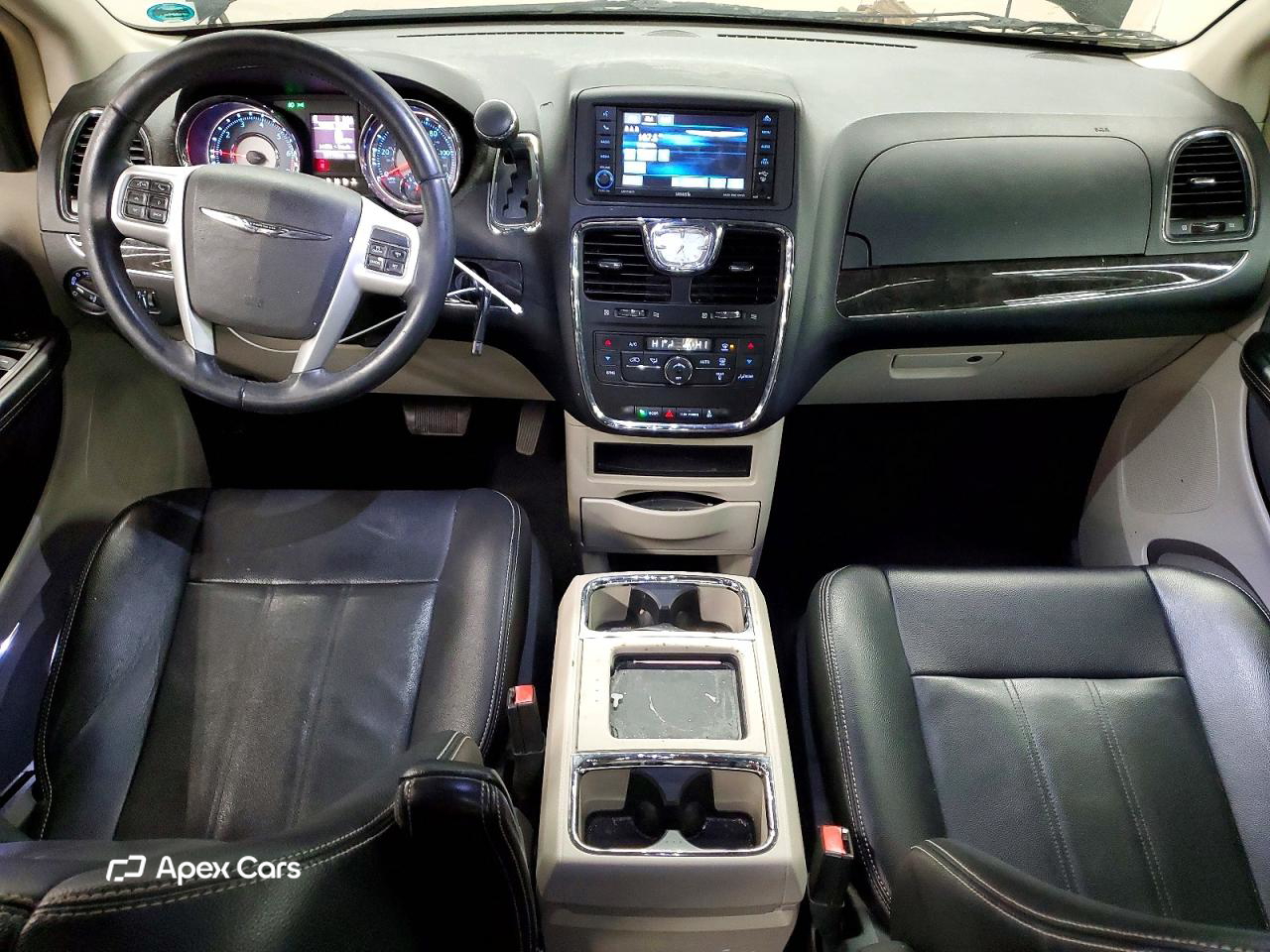 Chrysler Voyager 2015