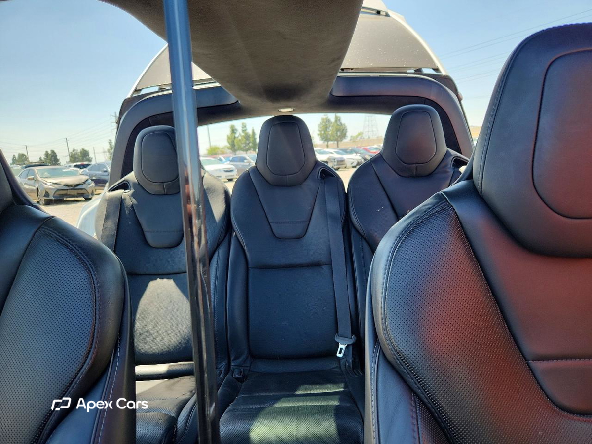 Tesla Model X 2016