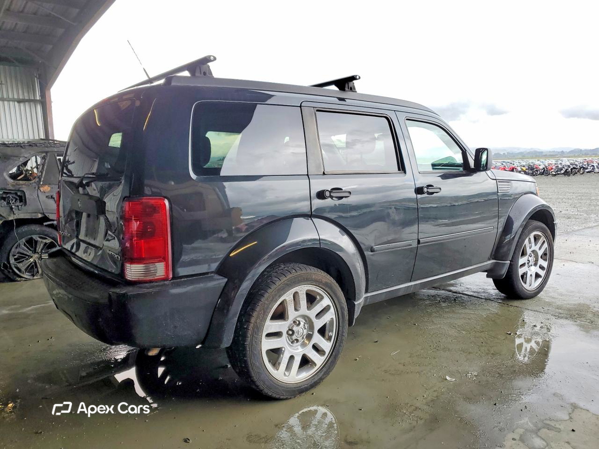 Dodge Nitro 2011