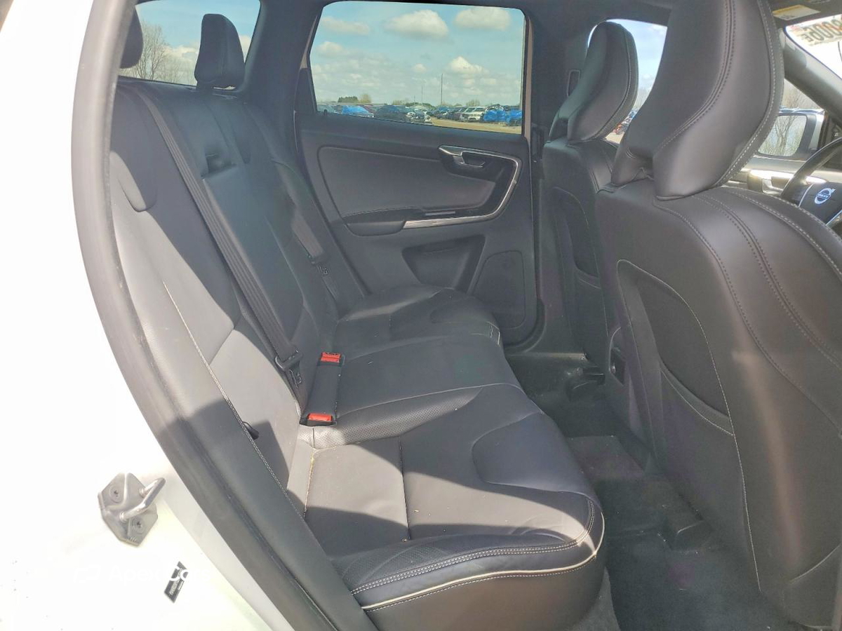Volvo XC60 2016