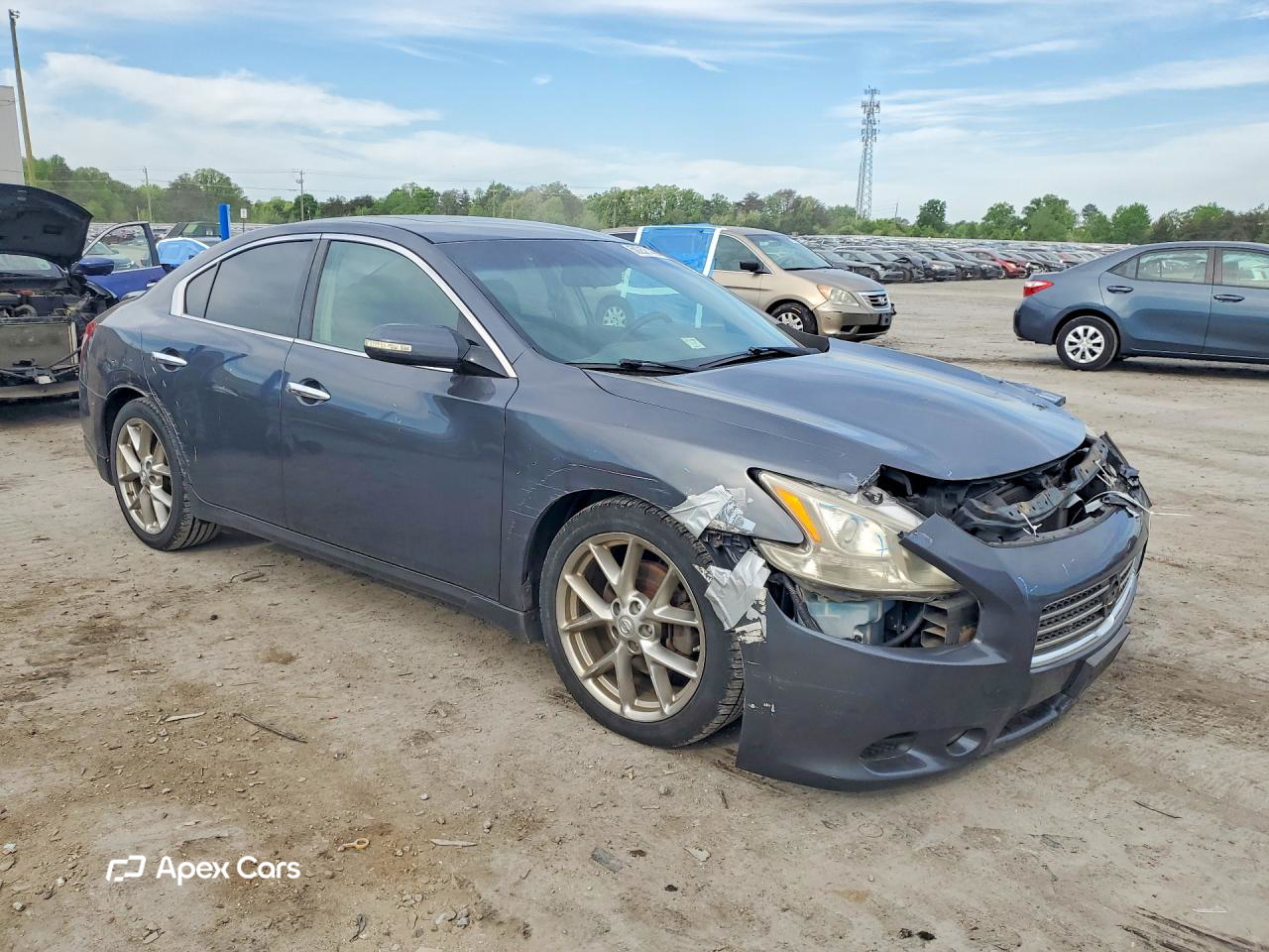 Nissan Maxima 2010
