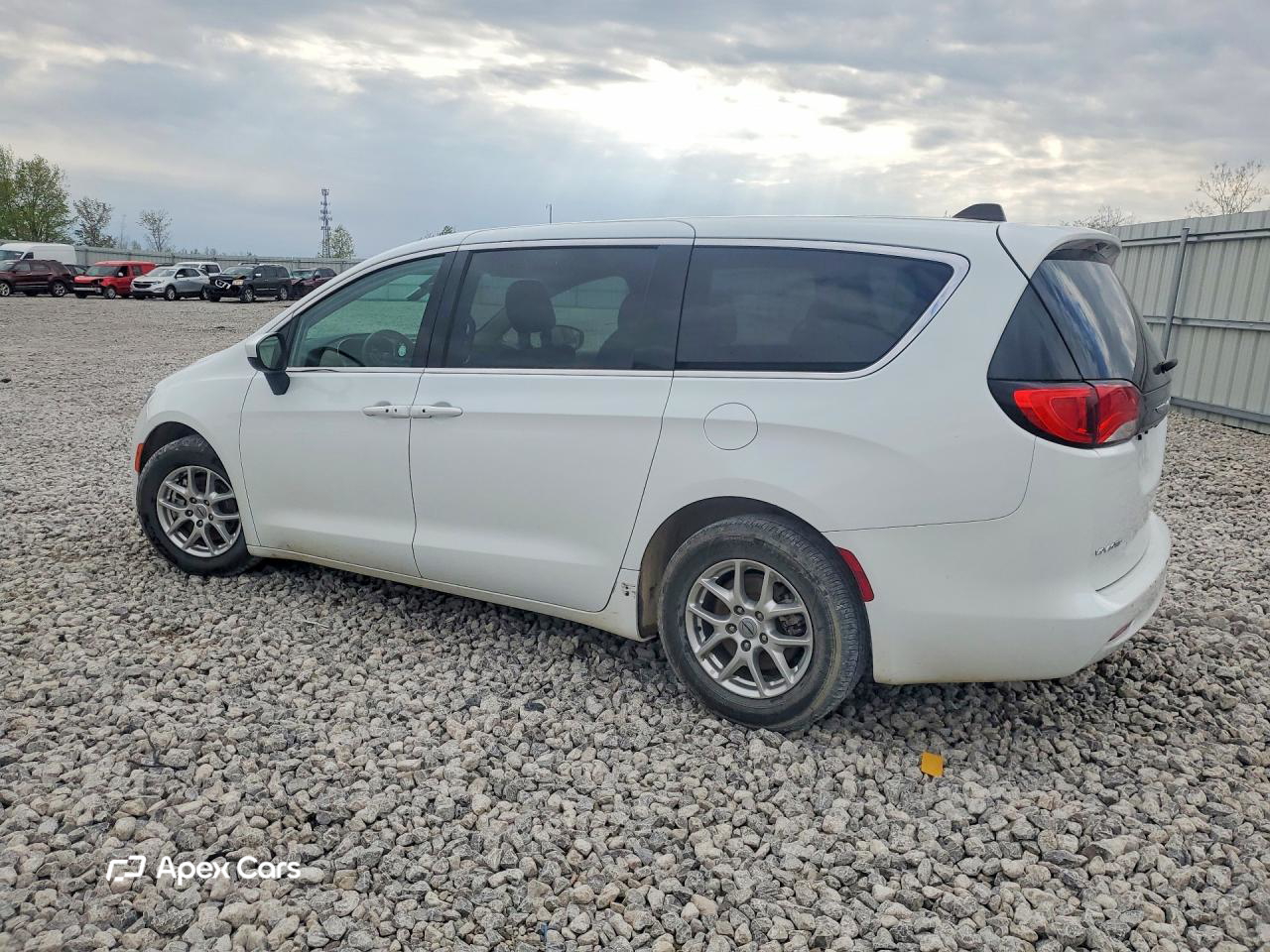 Chrysler Voyager 2023