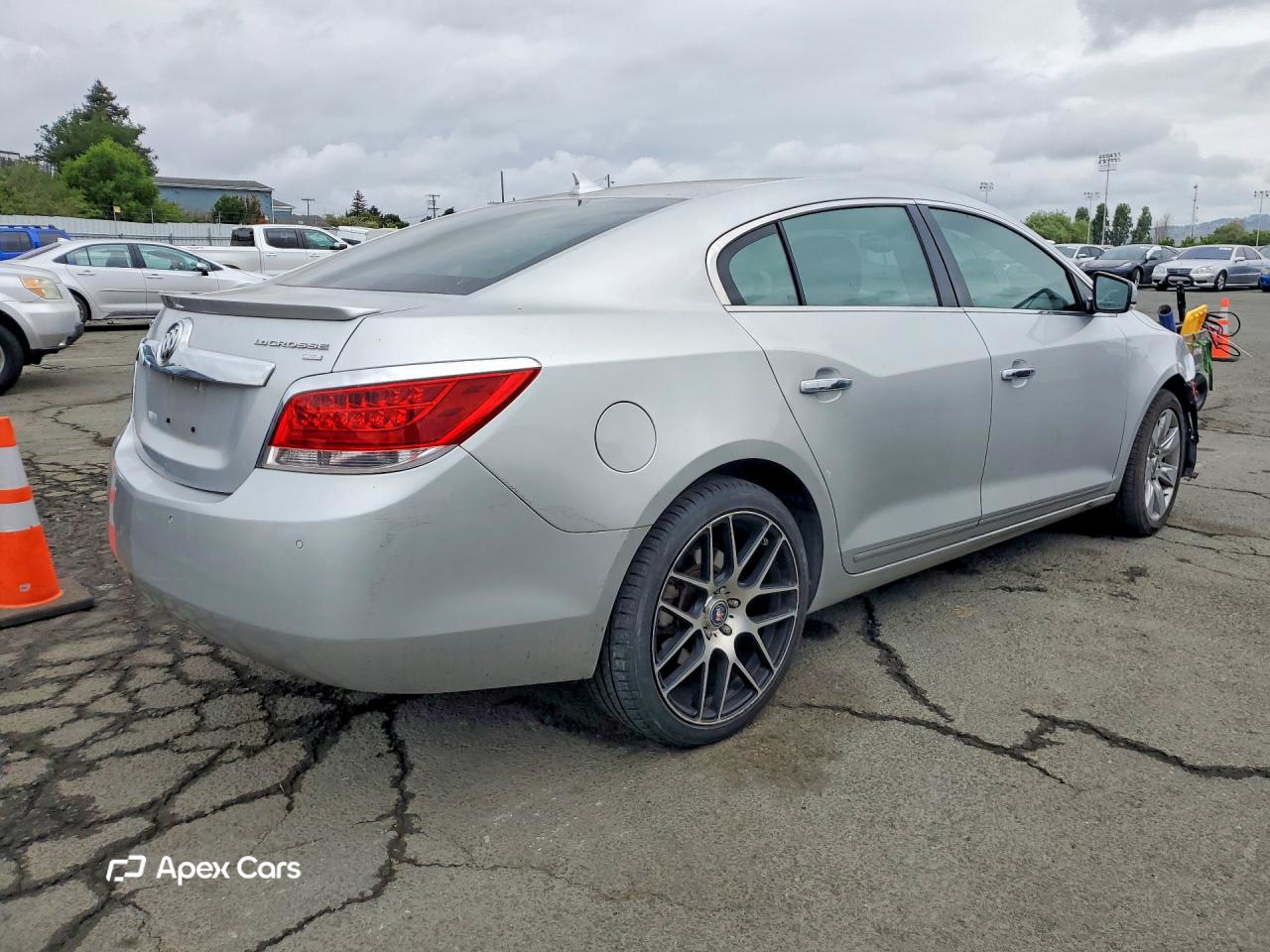 Buick LaCrosse 2011
