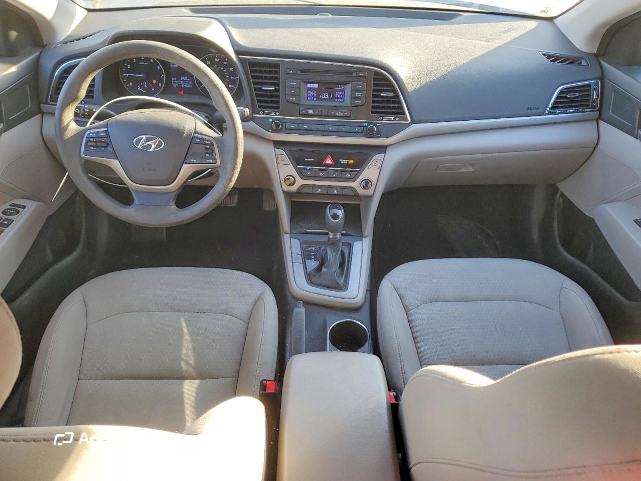 Hyundai Elantra 2017