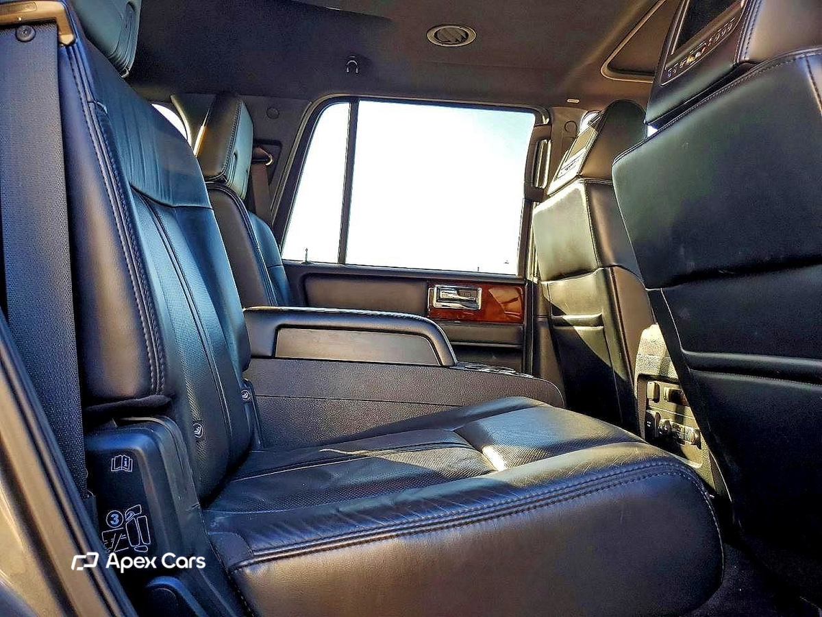 Lincoln Navigator 2015
