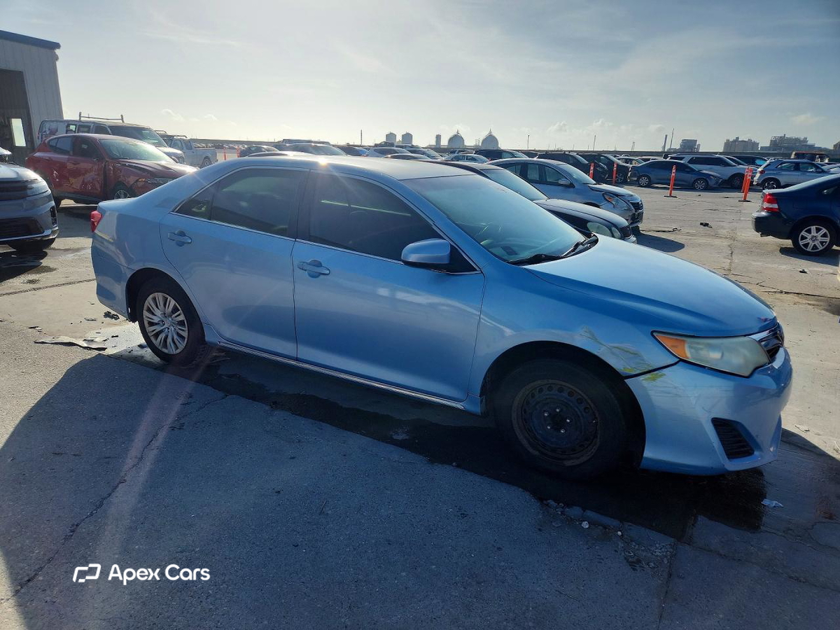 Toyota Camry 2012