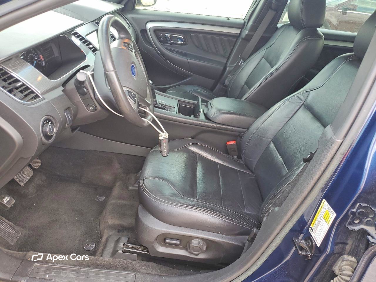 Ford Taurus 2016