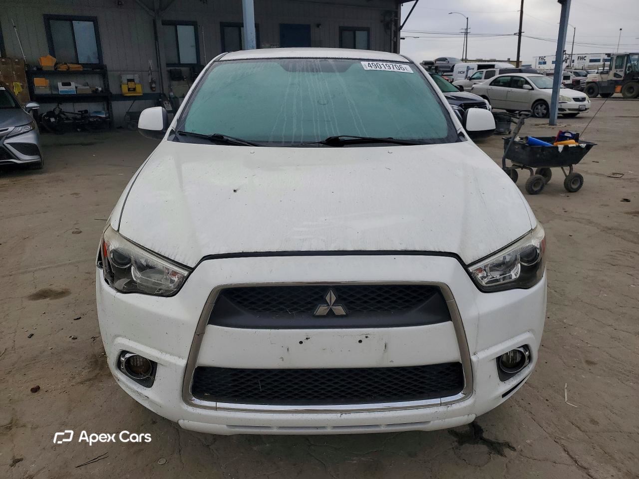 Mitsubishi Outlander 2011