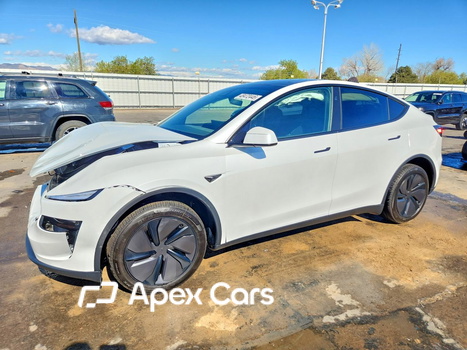 Tesla Model Y 2026 - Zdjęcie 1 z 14